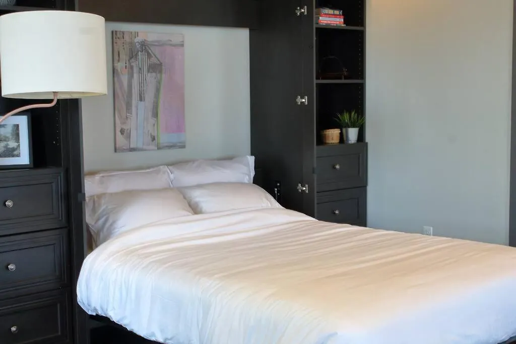 Apartamento 104 Suite With Ac, Industrial Styling Halifax